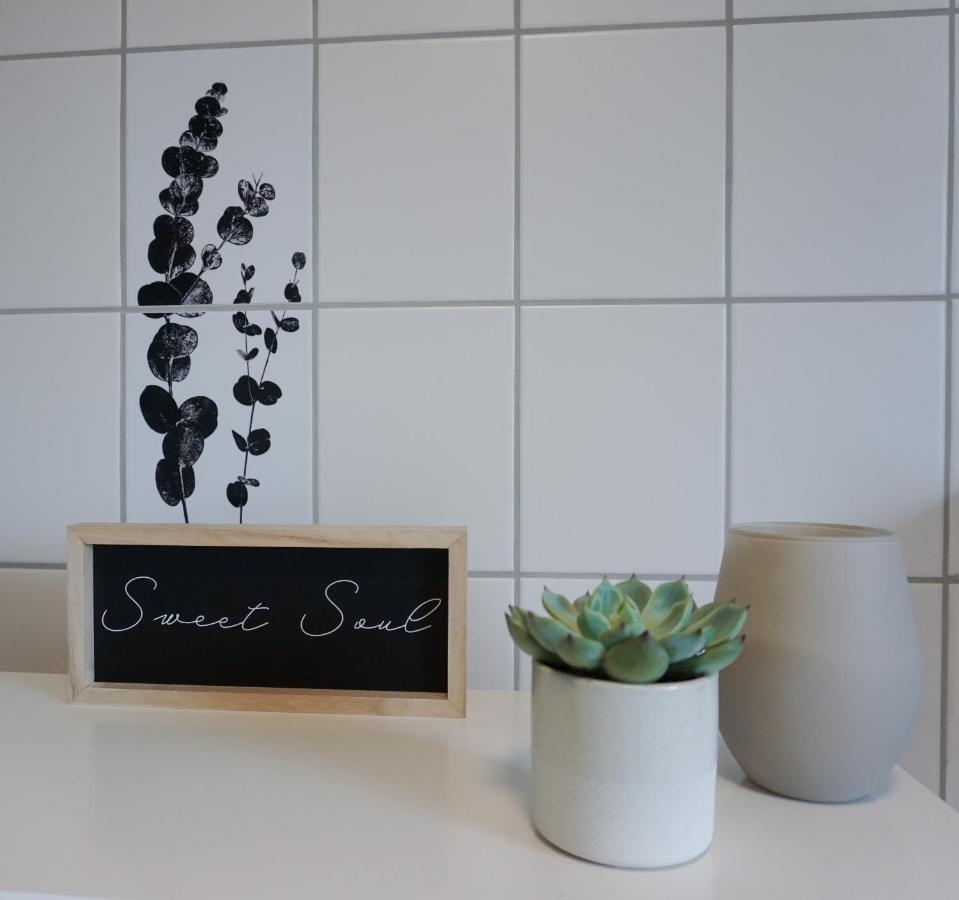 Schoene Wohnung Mit Terrasse & Blick Ins Gruene Dormettingen Eksteriør billede