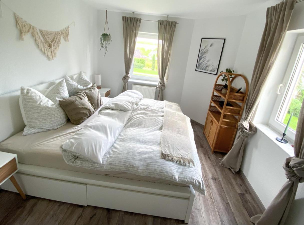 Schoene Wohnung Mit Terrasse & Blick Ins Gruene Dormettingen Eksteriør billede